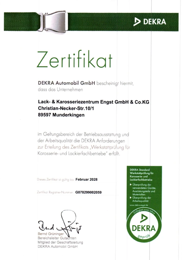 DEKRA-Werkstattzertifikat für das Lack- und Karosseriezentrum Engst